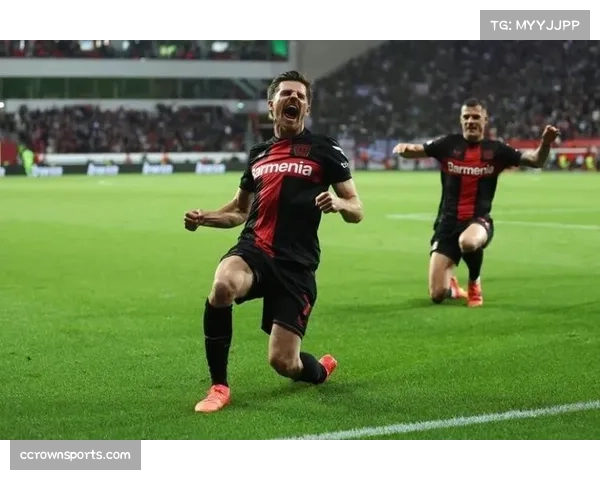 勒沃库森中场霍夫曼攻入1球并送出助攻 中场作用重要